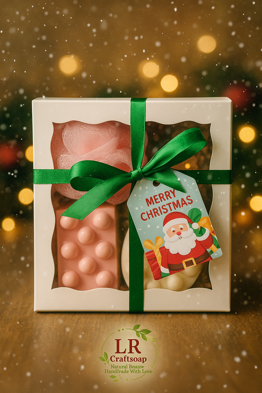Artisanal Christmas soap set – natural ingredients and festive colors”

